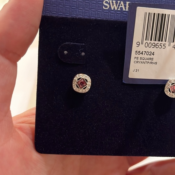 SWAROVSKI PE Square Cryantp/RHS 5547024 - Picture 3 of 4